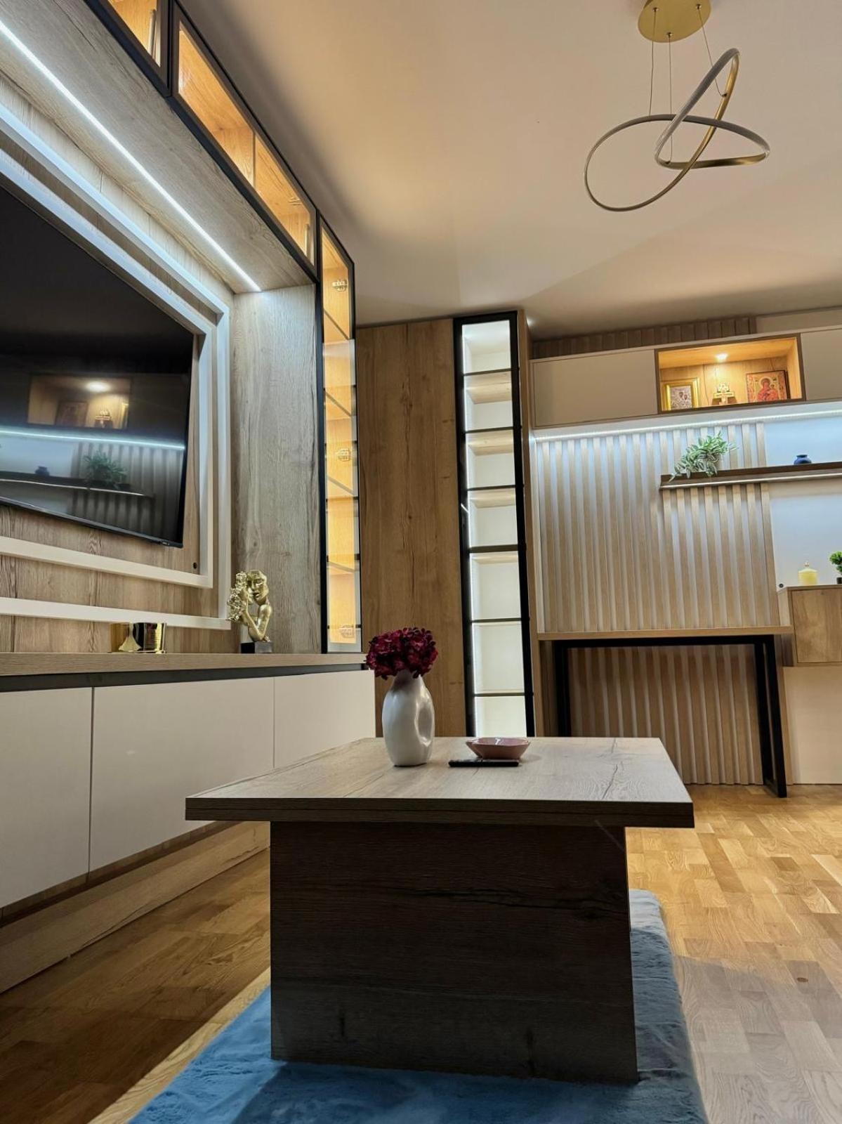 Luxury Blue Apartment ヤシ エクステリア 写真