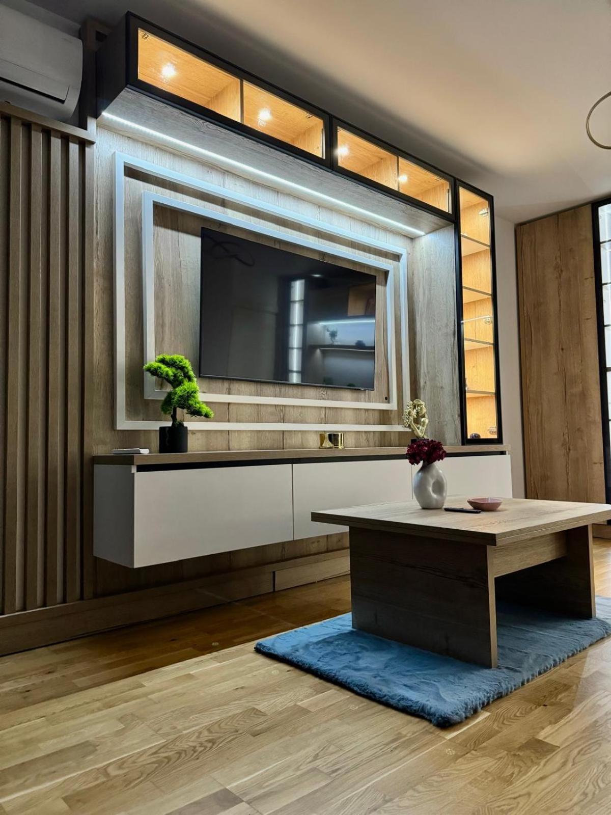 Luxury Blue Apartment ヤシ エクステリア 写真